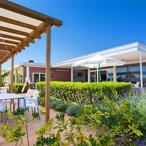 https://camping-3-estrellas.topbarcelonahotels.com